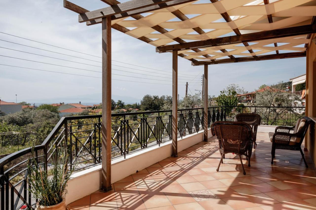 Villa Loridis Prínos Exteriör bild