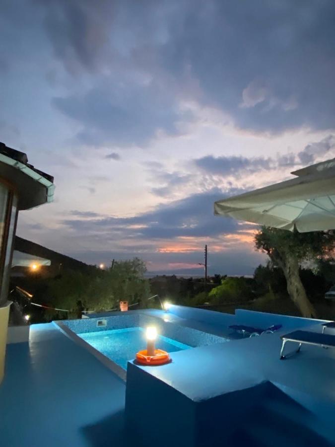 Villa Loridis Prínos Exteriör bild