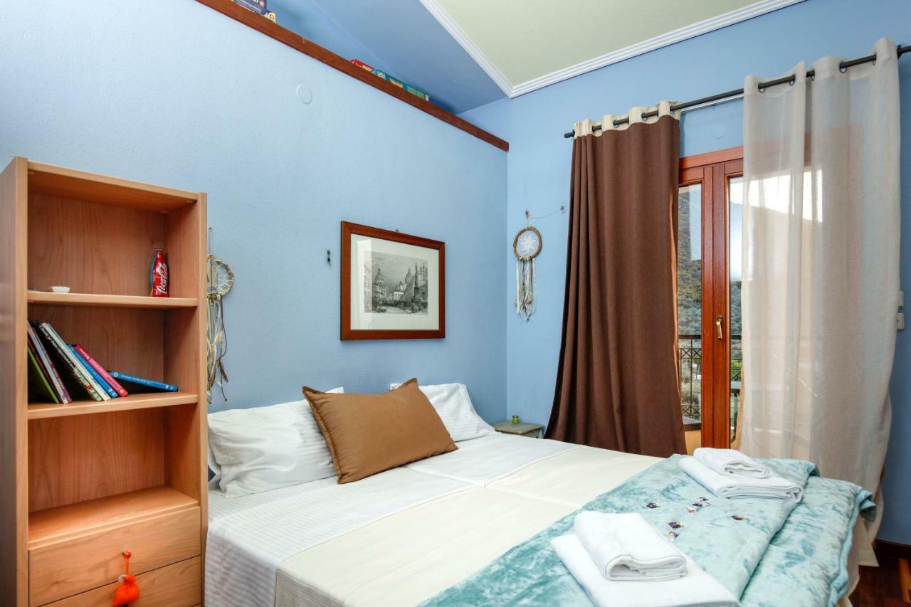 Villa Loridis Prínos Exteriör bild