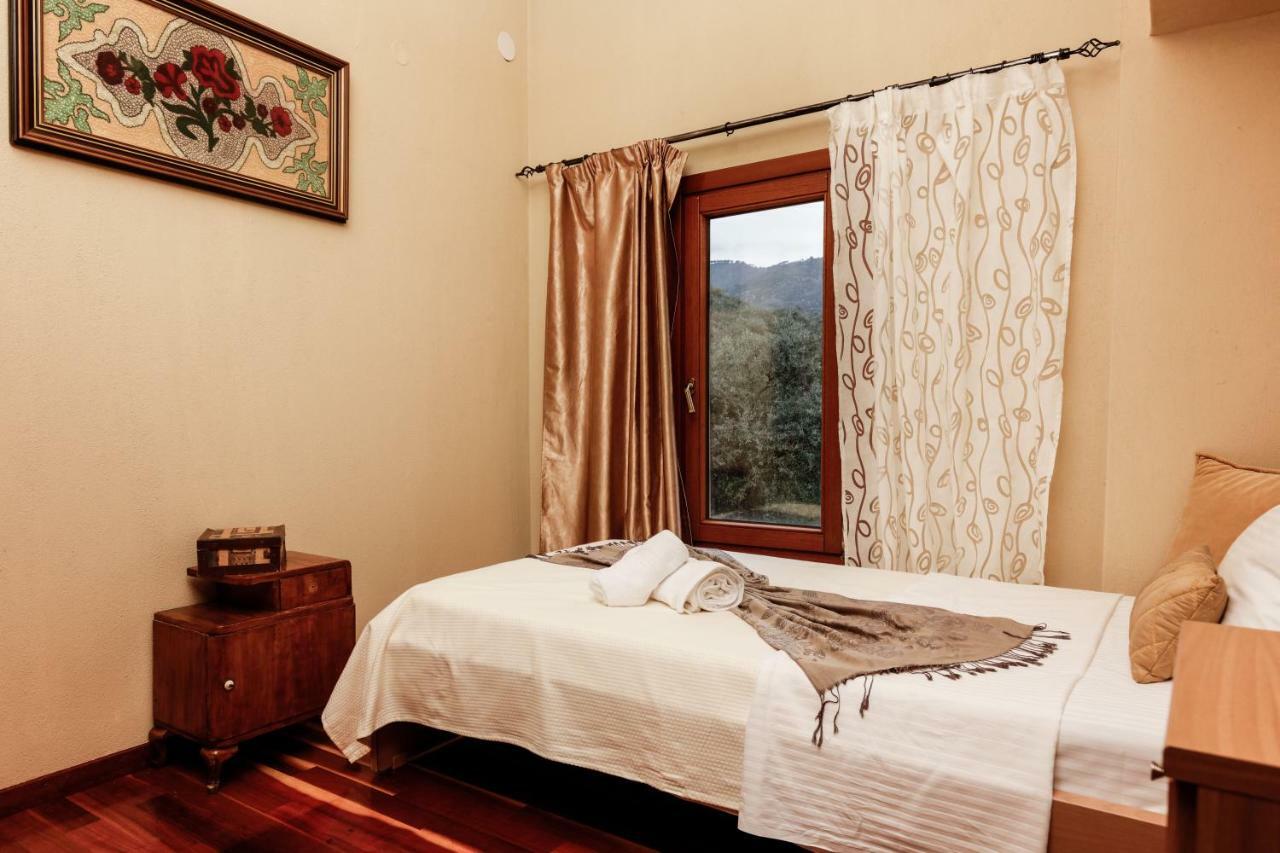 Villa Loridis Prínos Exteriör bild