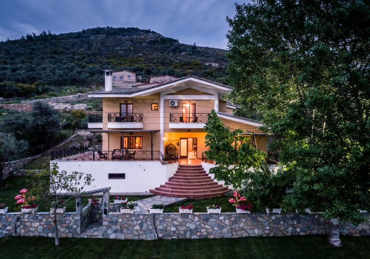 Villa Loridis Prínos Exteriör bild