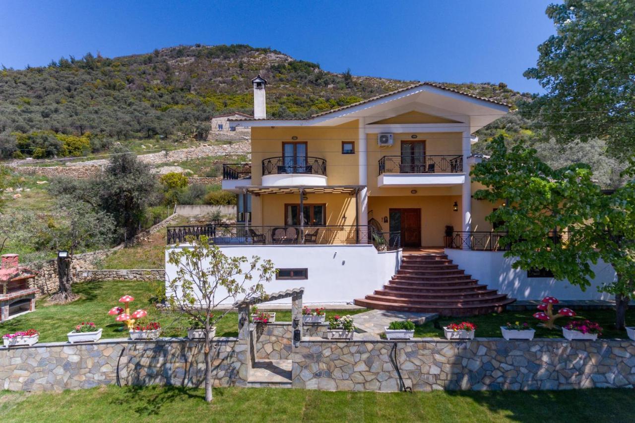 Villa Loridis Prínos Exteriör bild